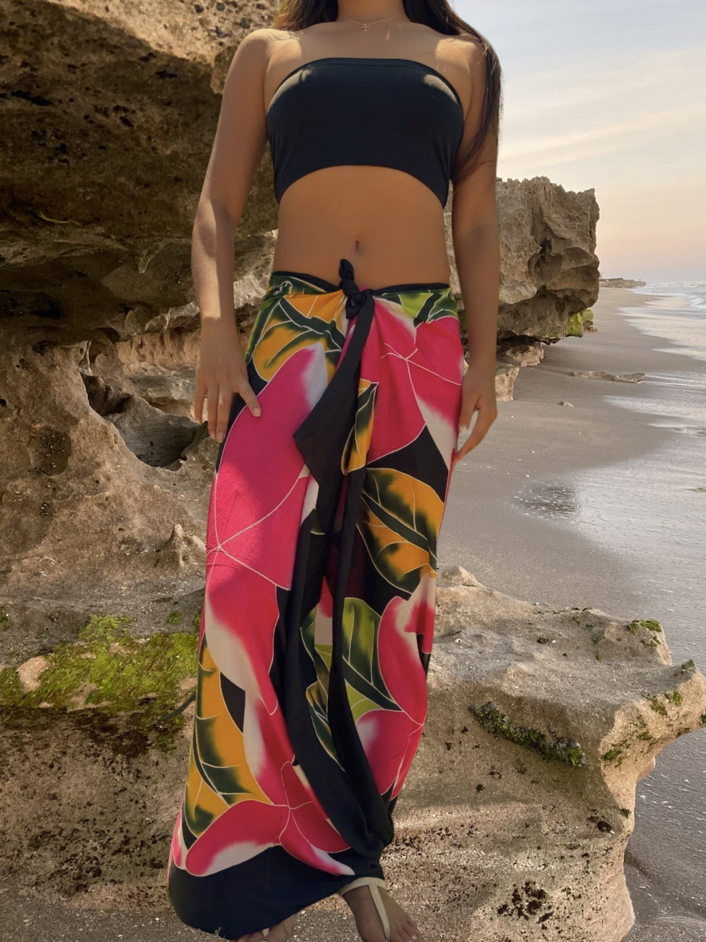 Lani Sarong Pareo - Black
