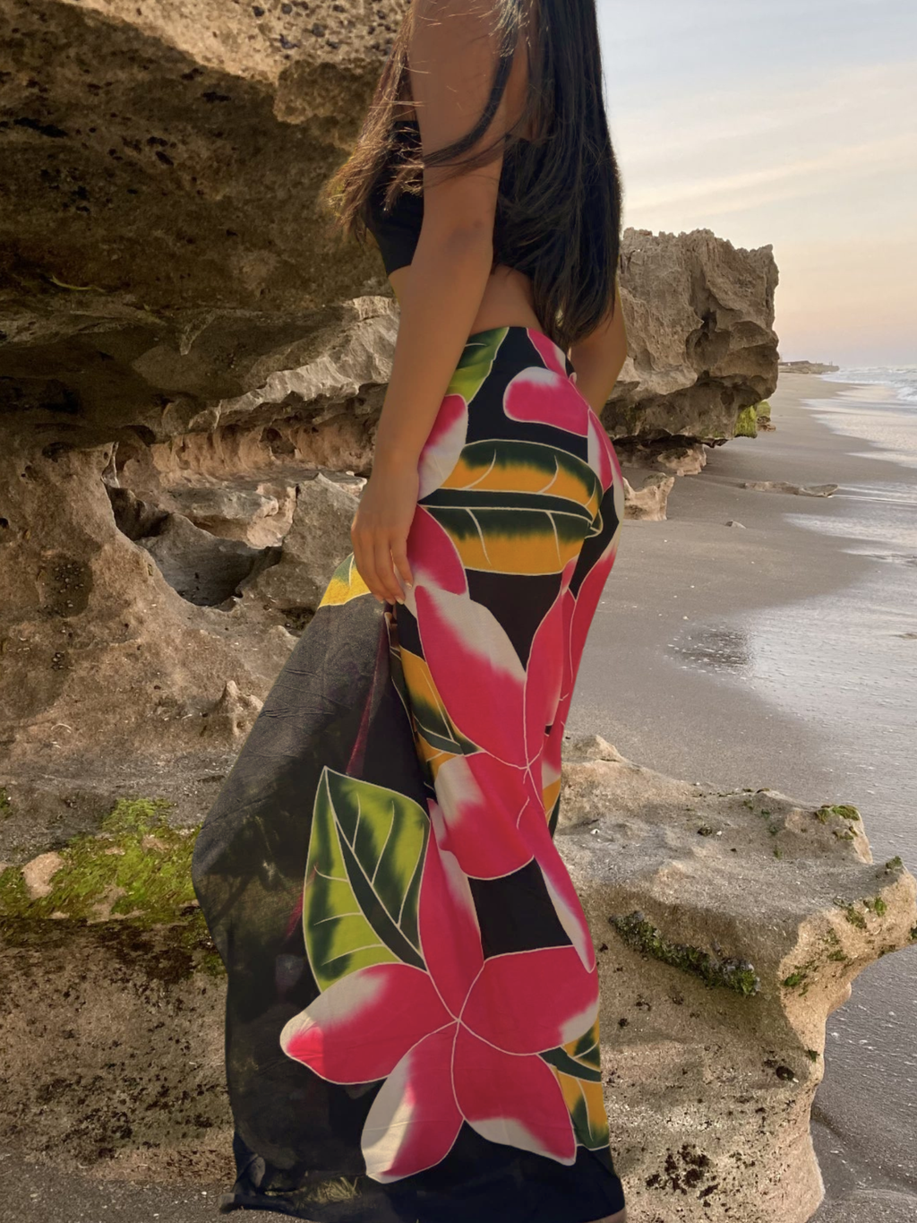 Lani Sarong Pareo - Black