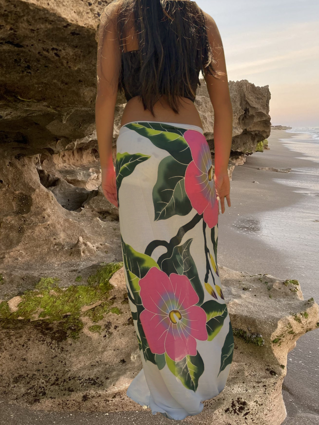 Iolana Sarong Pareo - White