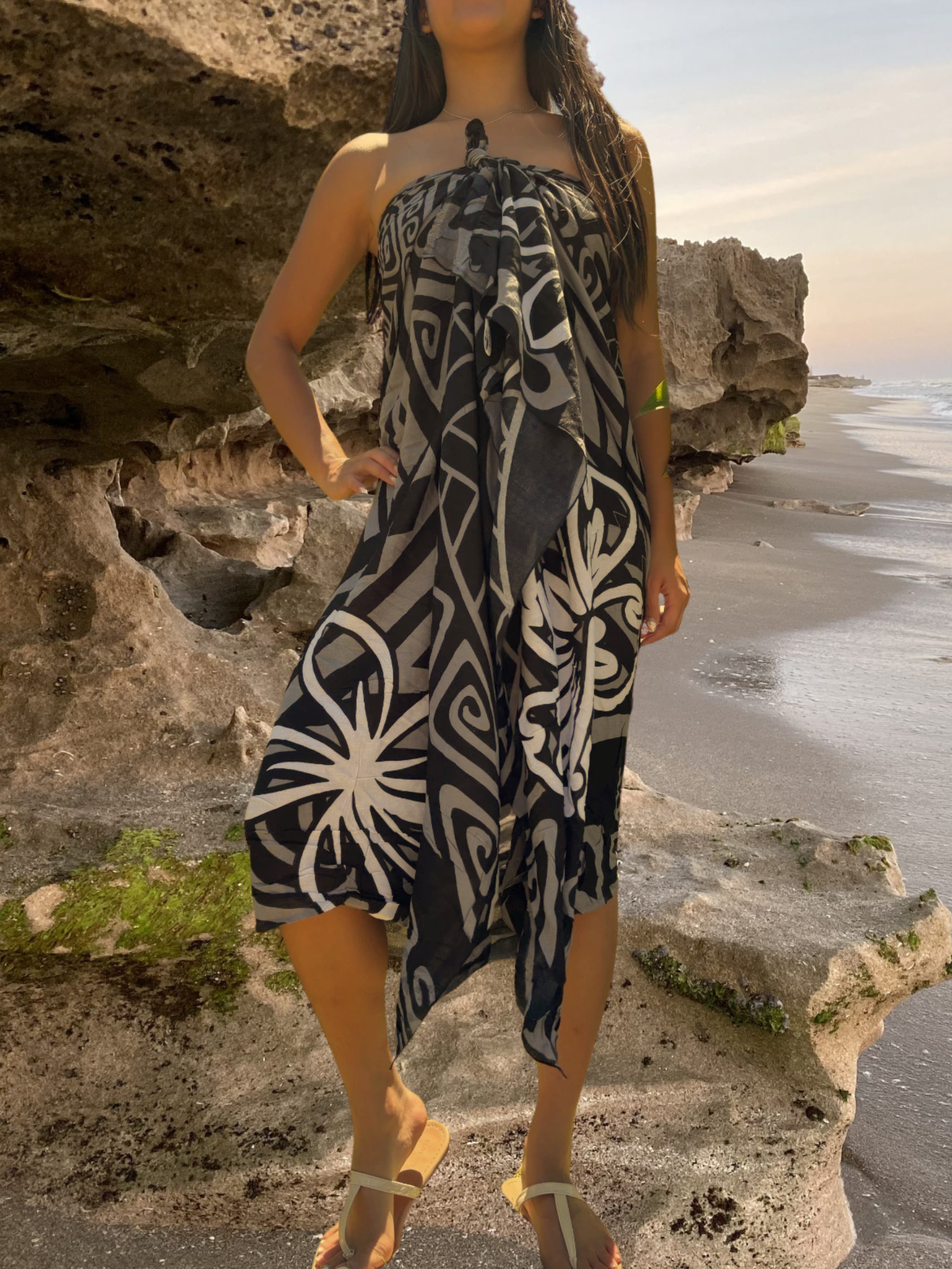 Olina Sarong Pareo - Black