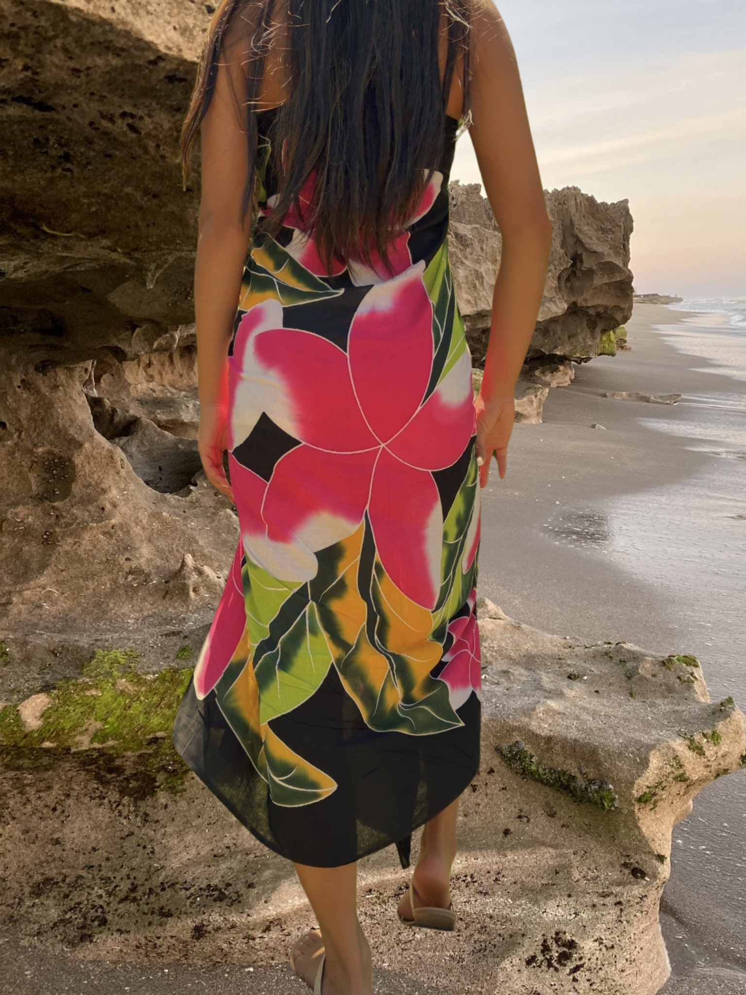 Lani Sarong Pareo - Black