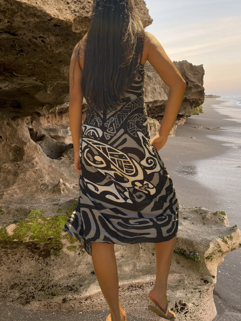 Olina Sarong Pareo - Black