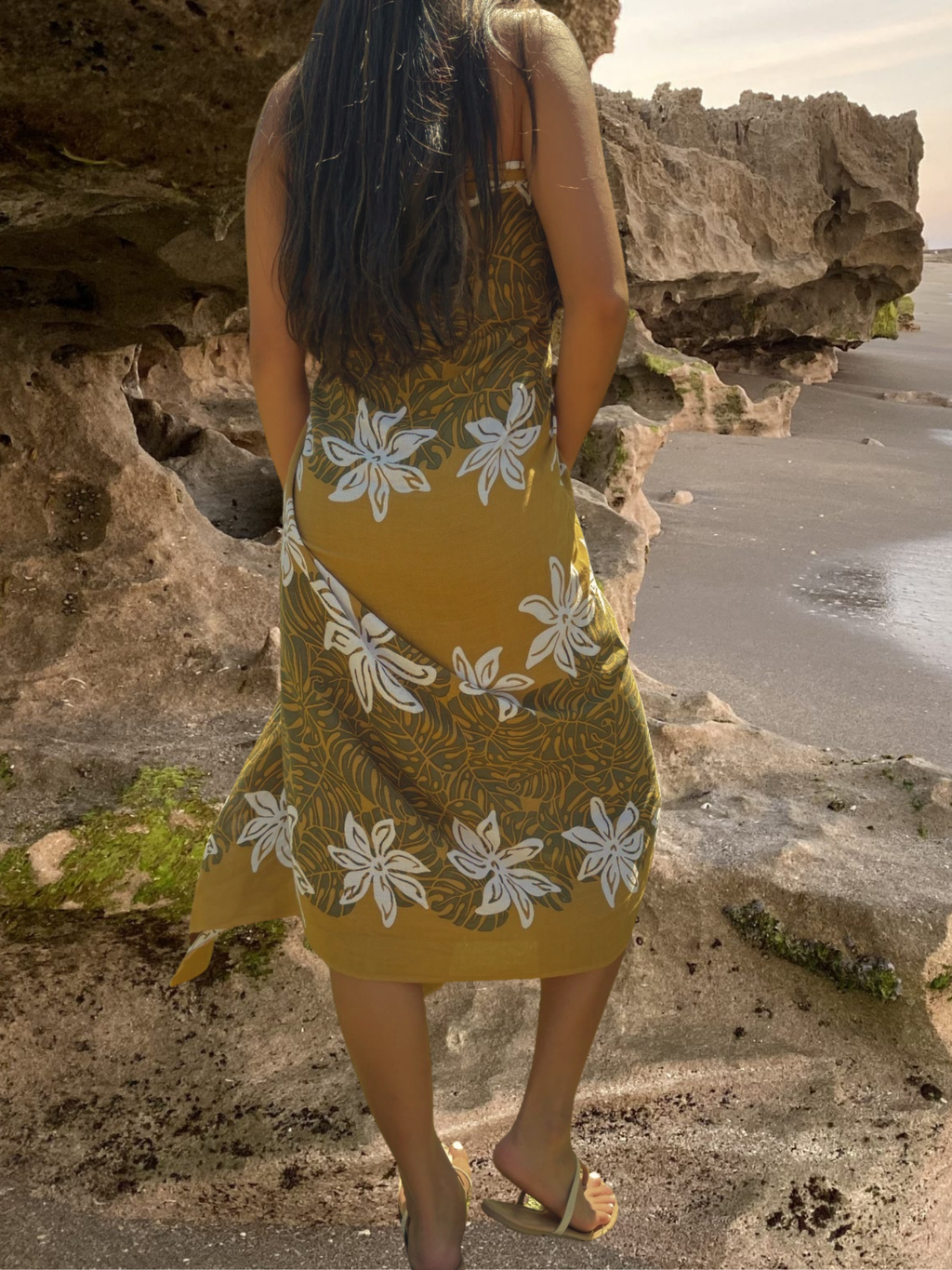 Malia Sarong Pareo - Brown