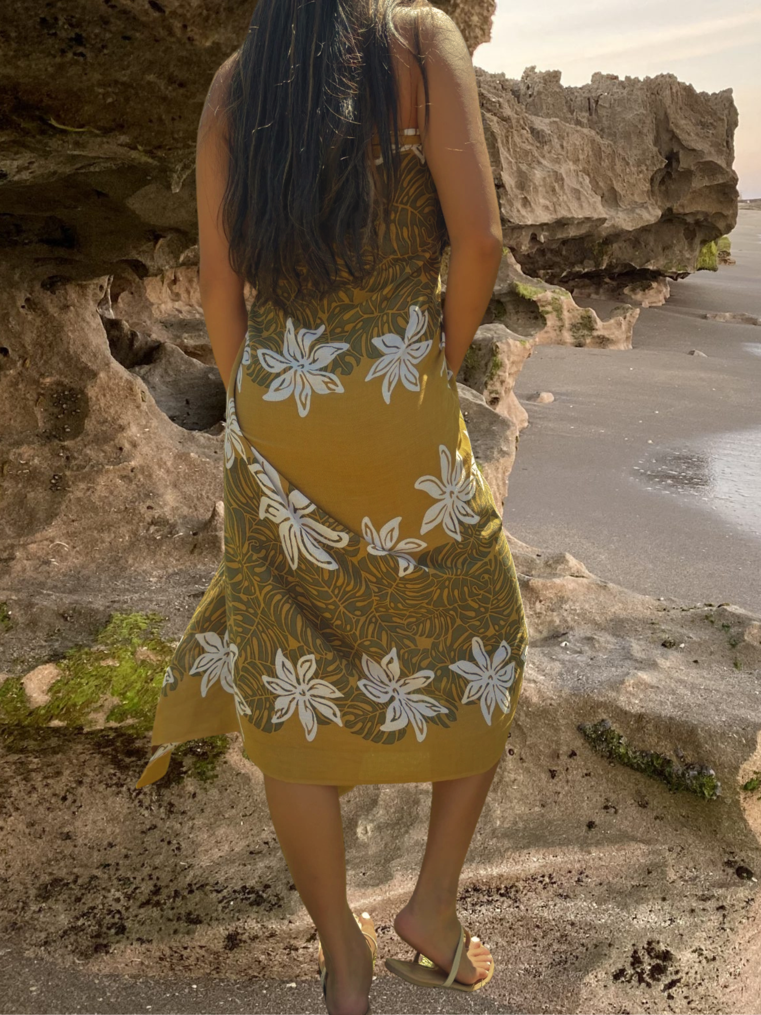 Malia Sarong Pareo - Brown