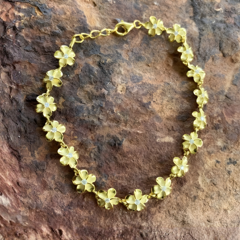 Plumeria Lei Bracelet - Gold