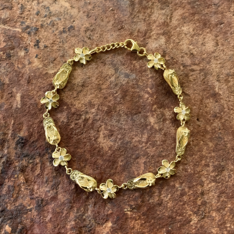 Plumeria Slipper Lei Bracelet - Gold