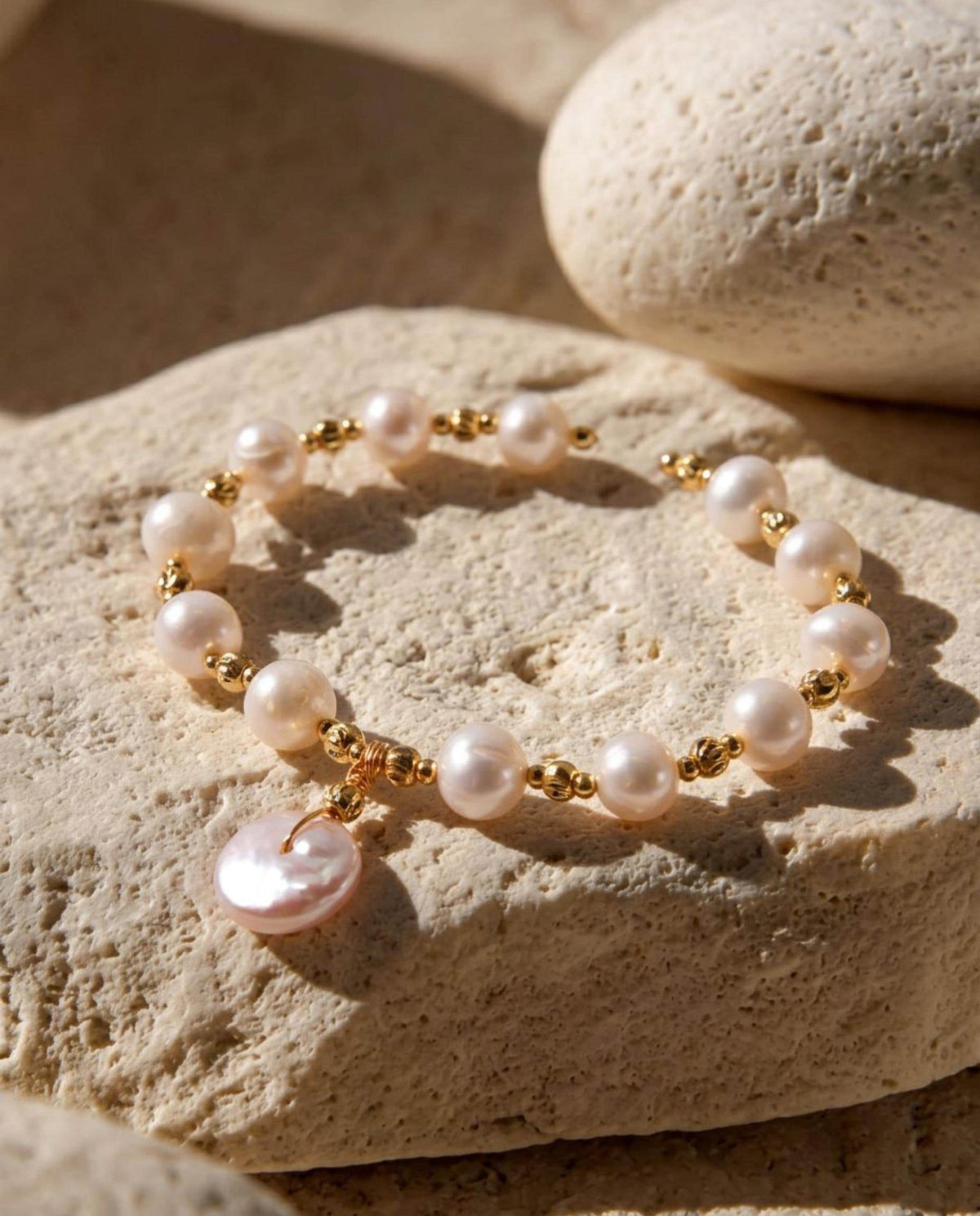 Hawaiian Fresh Water Pearl Disk Charm Gold Filled Hand Crafted Bracelet Jewelry