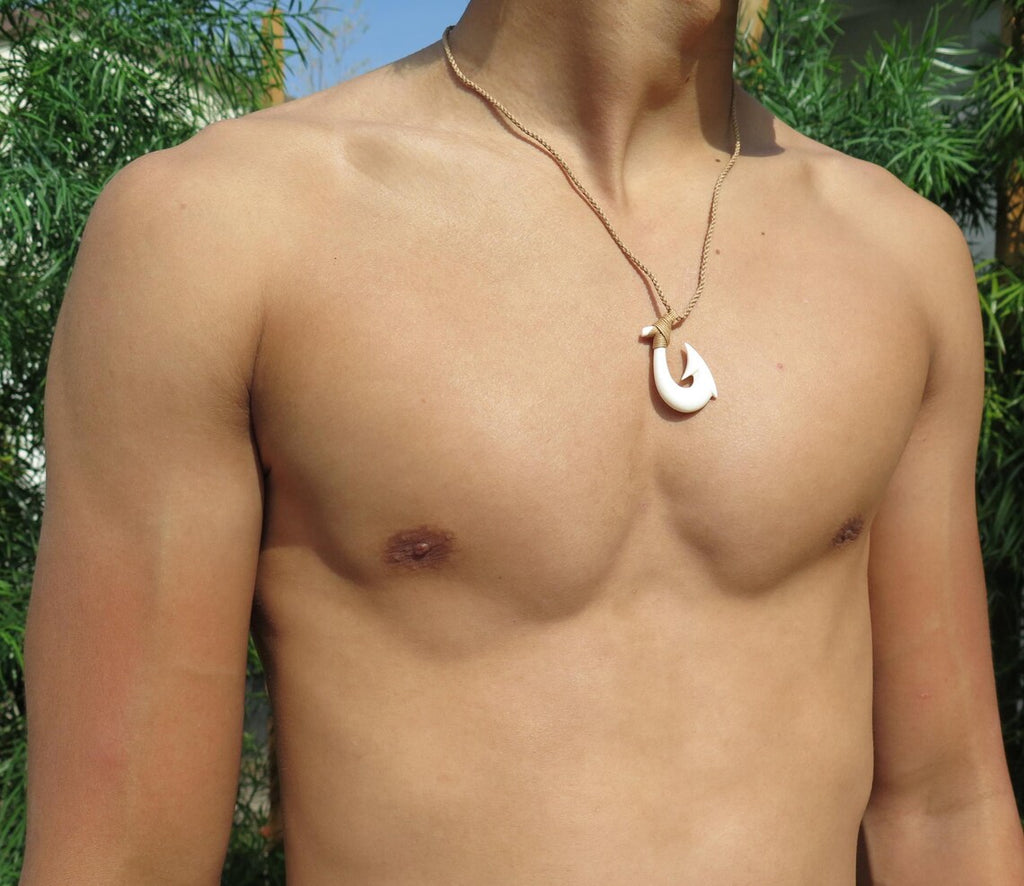 Maori Classic Fish Hook Pendant