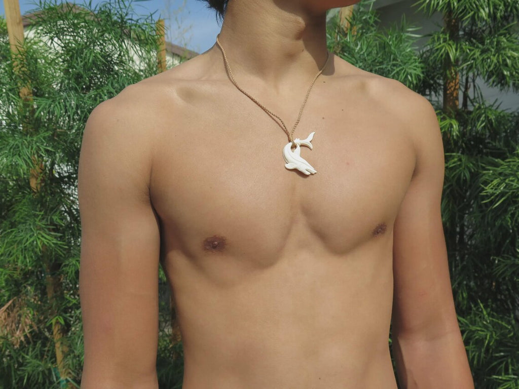 Mano Shark Pendant