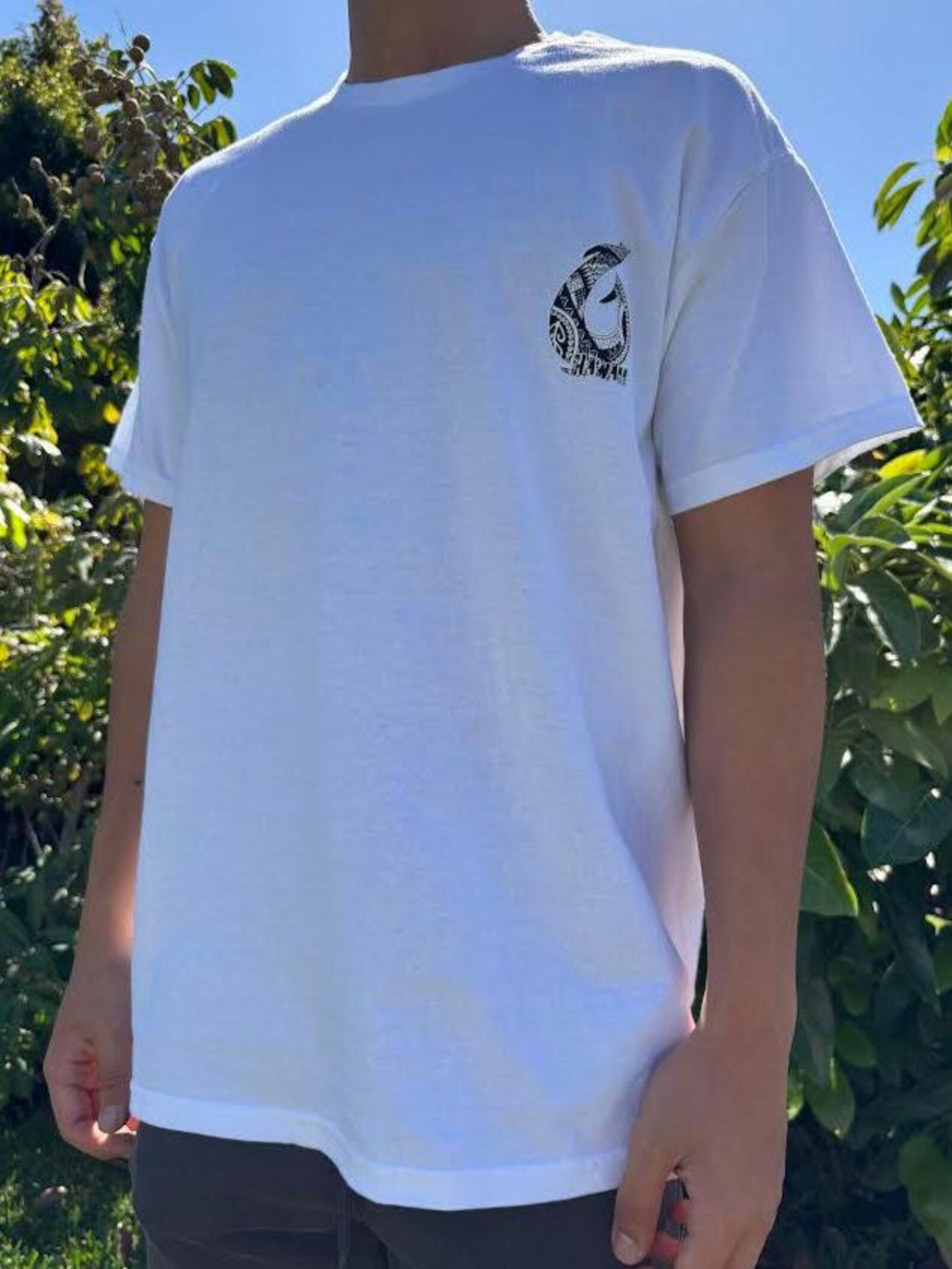 Hawaii Fish Hook Graphic Tee - Black & White