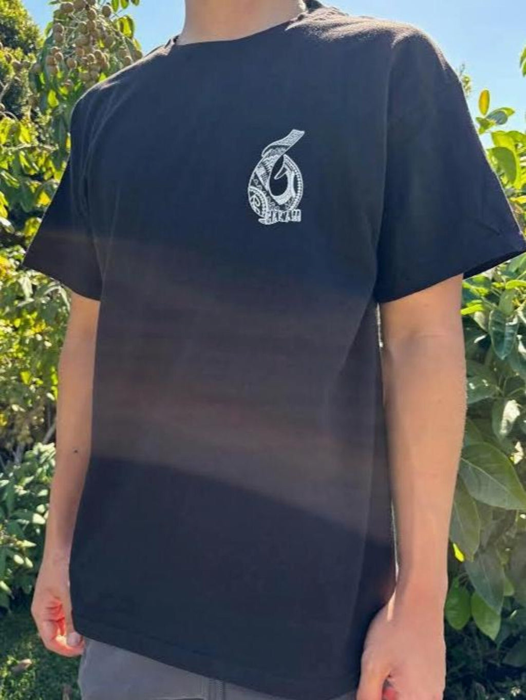 Hawaii Fish Hook Graphic Tee - Black & White