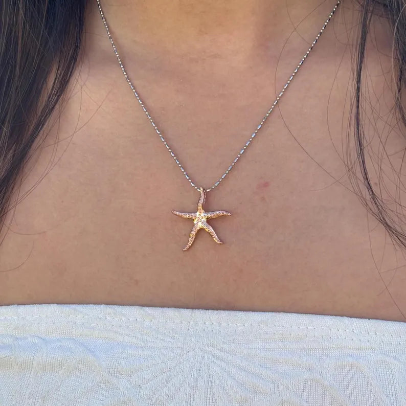 Star Fish Pendant - Rose Gold