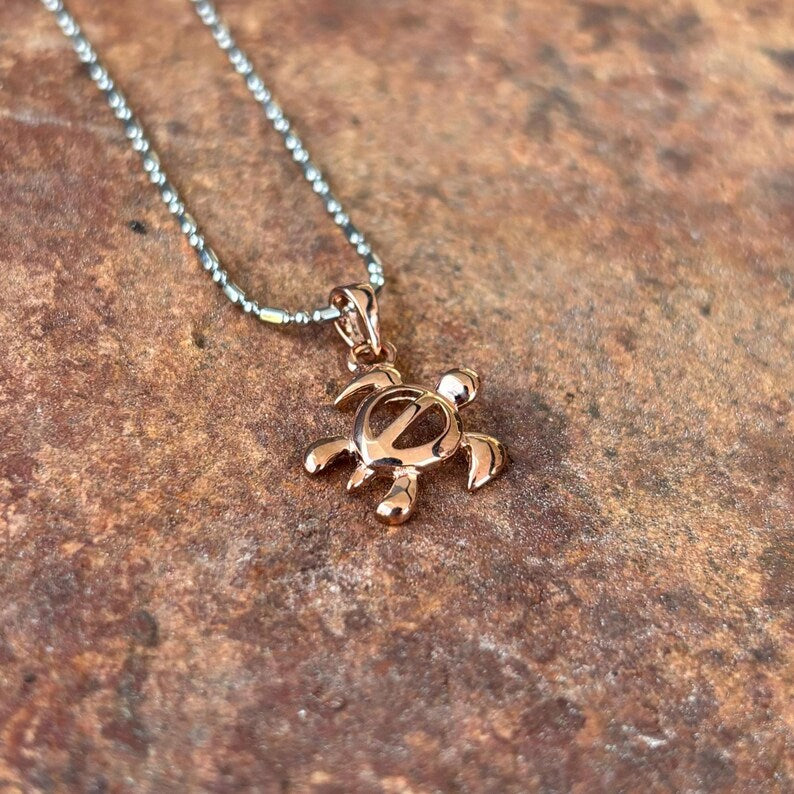 Honu Pendant - Rose Gold