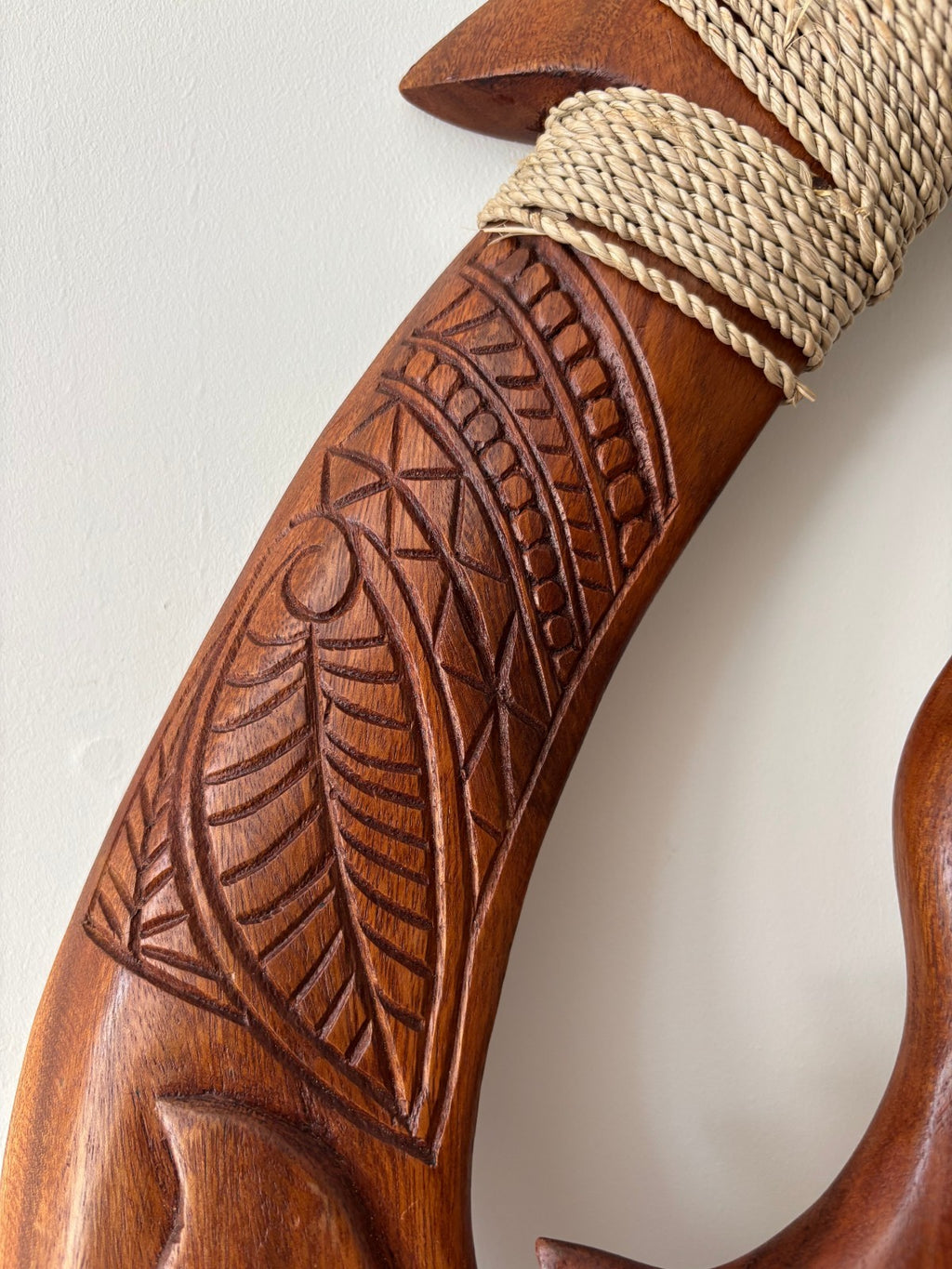 Whale Wood Premium Fish Hook - Brown