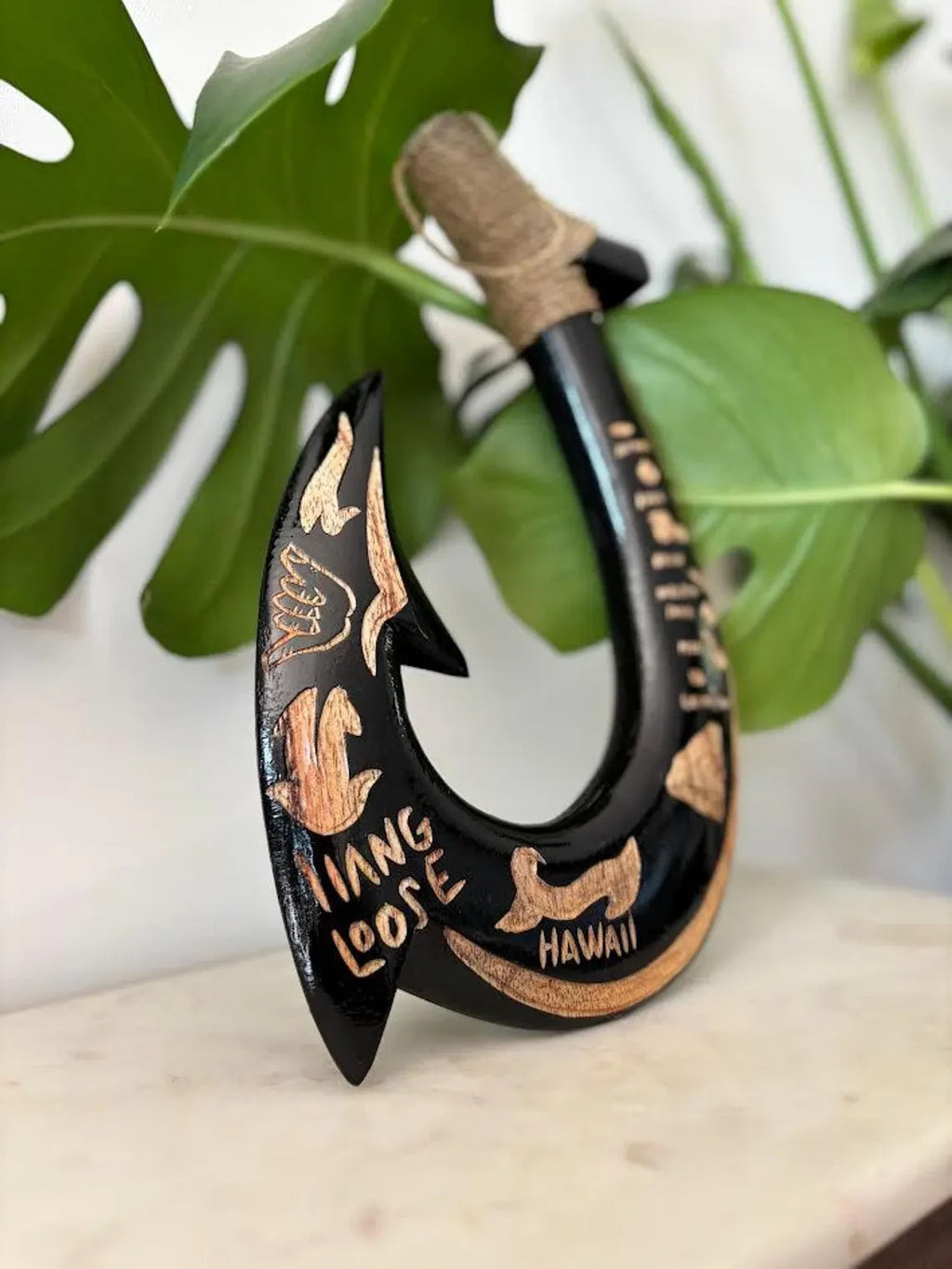 HANG LOOSE Engraved Wooden Fish Hook - Black