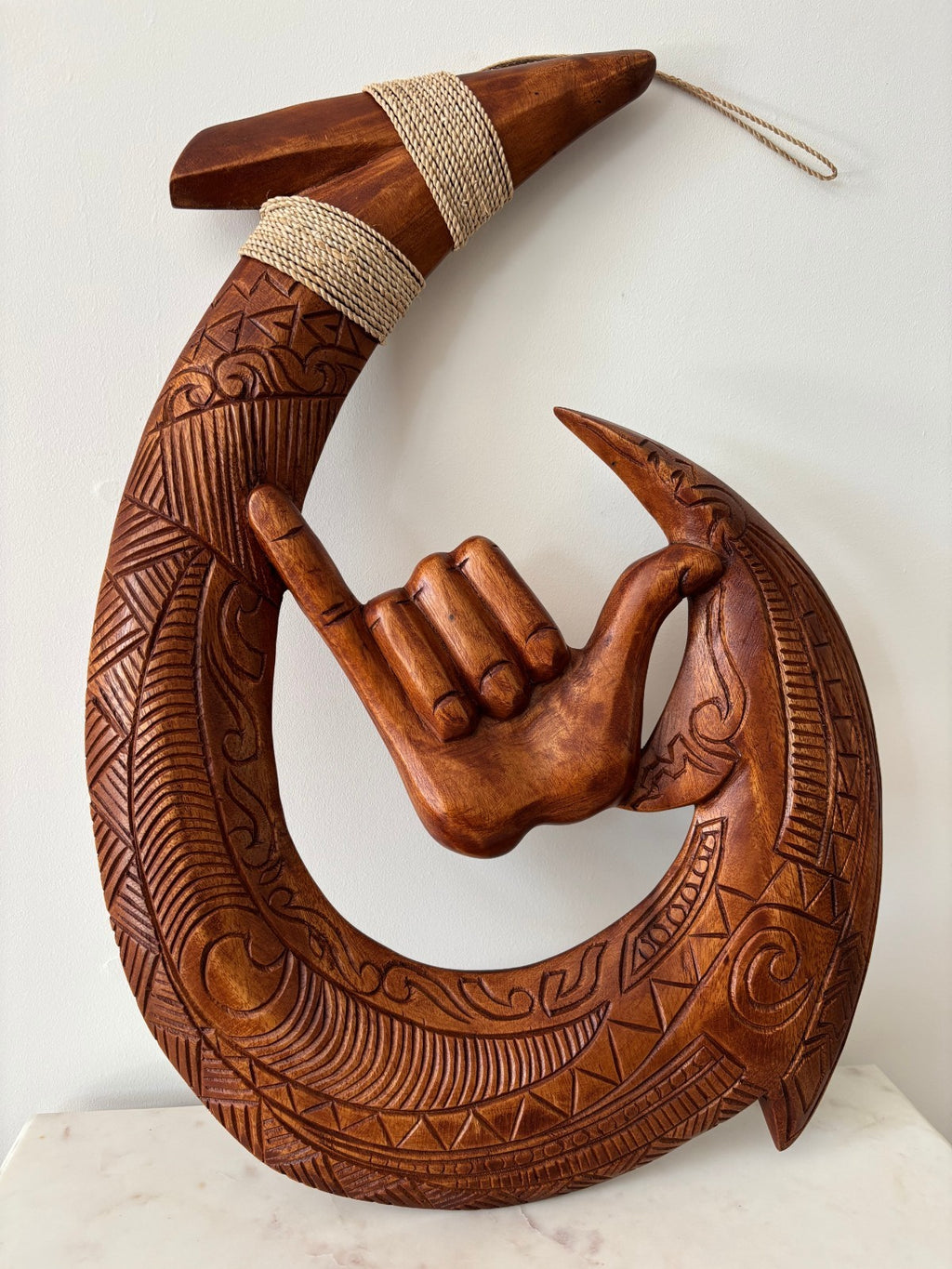 Shaka Wood Premium Fish Hook - Brown