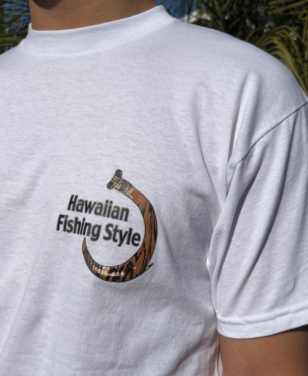 Polynesian Fishhook Graphic Tee - White