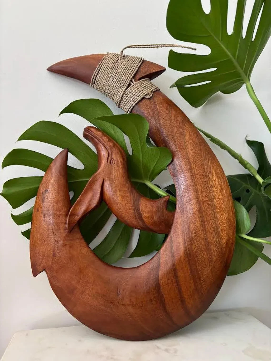 Whale Wood Premium Fish Hook - Brown