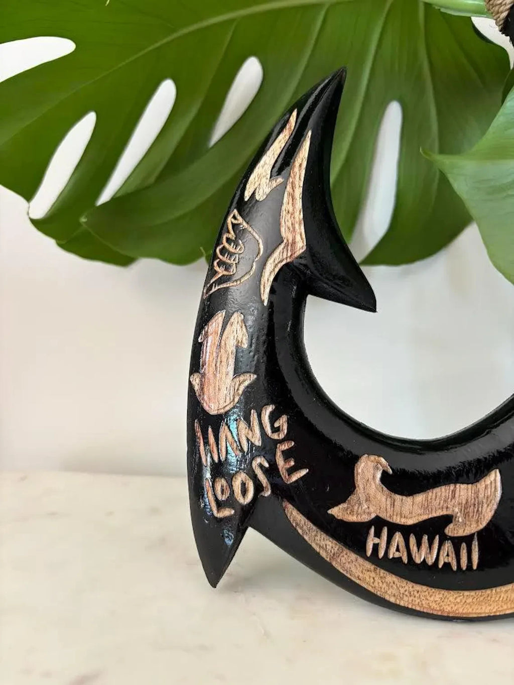HANG LOOSE Engraved Wooden Fish Hook - Black
