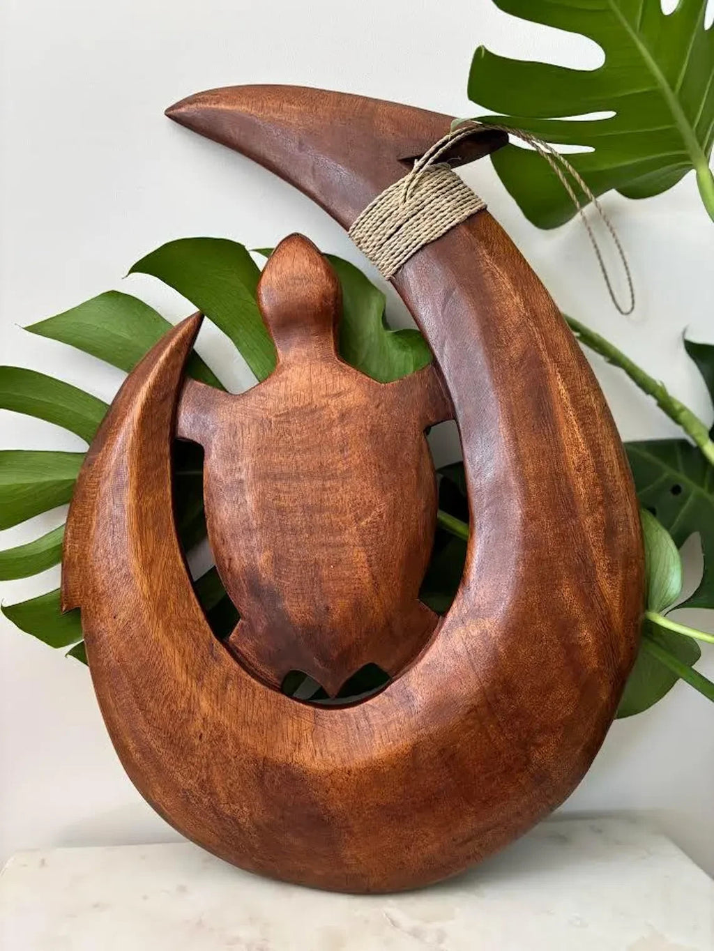 Honu Engraved Wood Premium Fish Hook - Brown