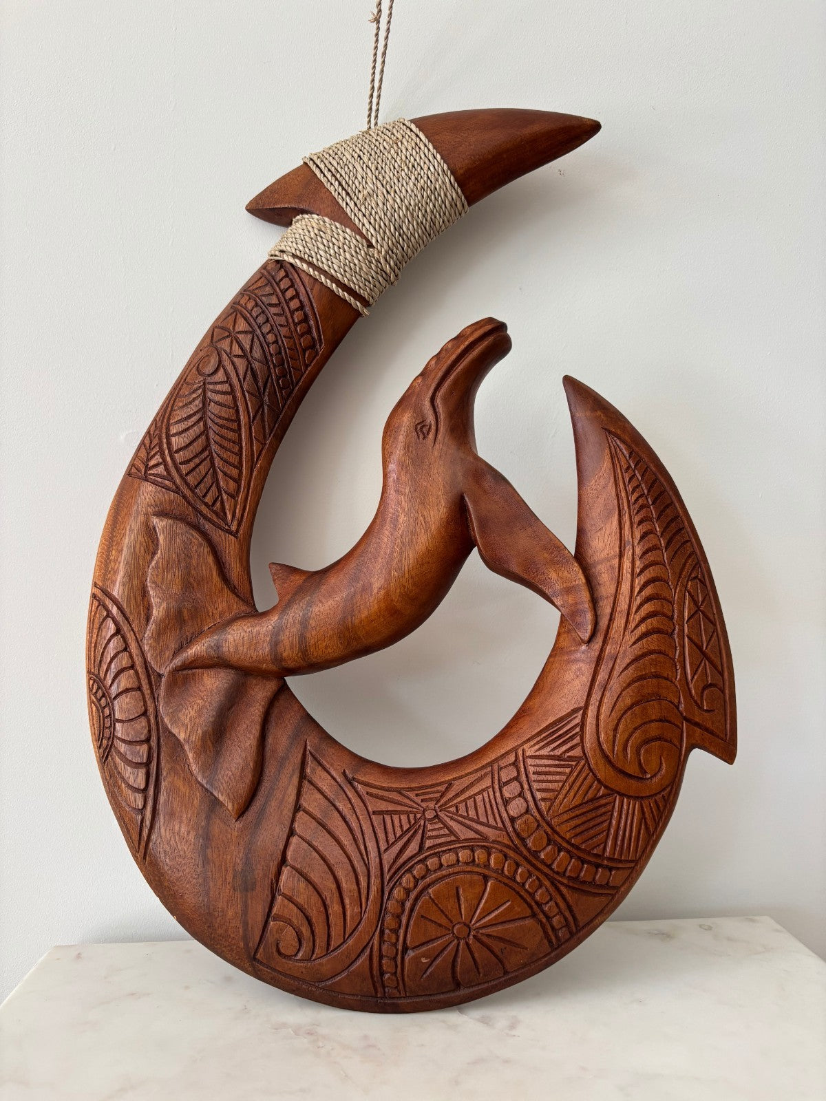 Whale Wood Premium Fish Hook - Brown