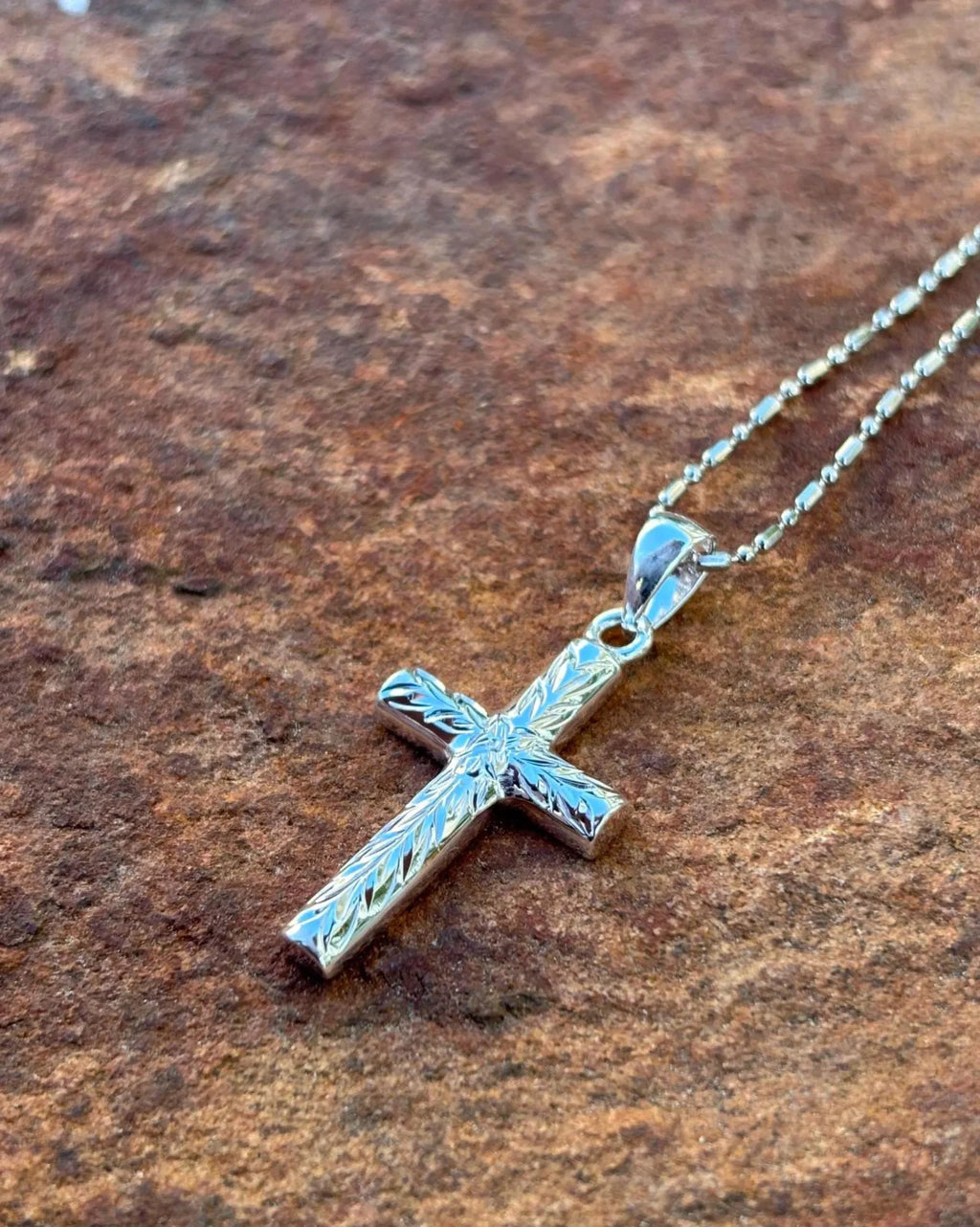 Maile Leaf Cross Pendant - Silver