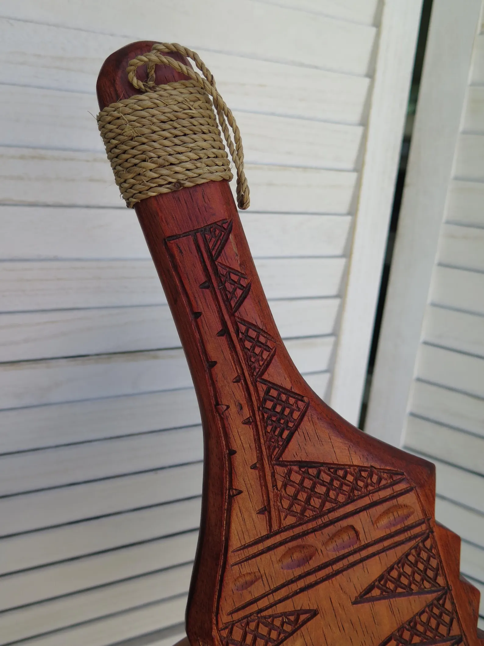 HAWAII Engraved Paddle