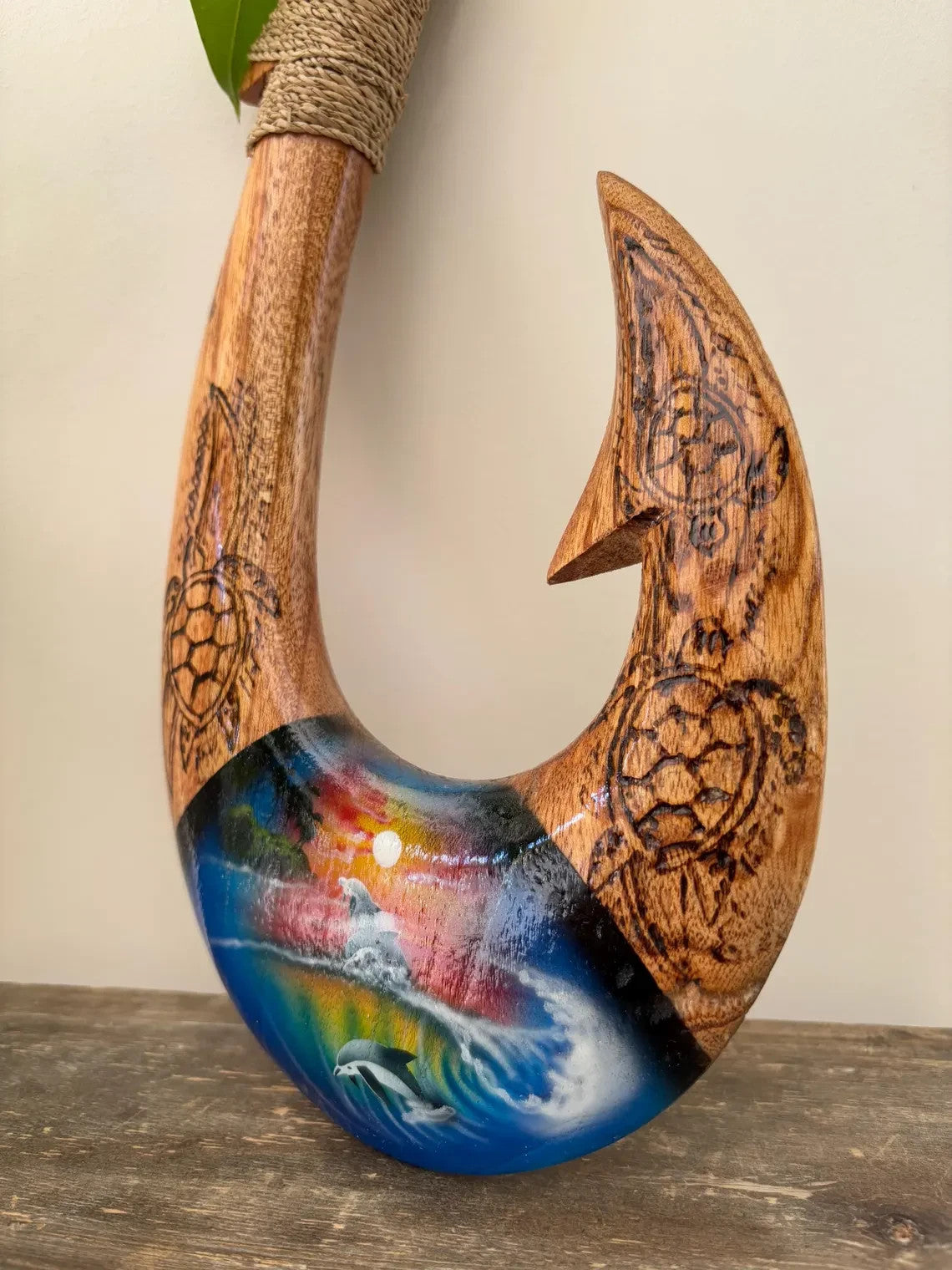 Ocean Wave Airbrushed Wooden Fish Hook - Brown