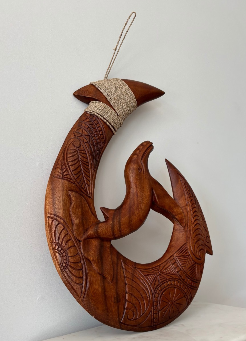 Whale Wood Premium Fish Hook - Brown