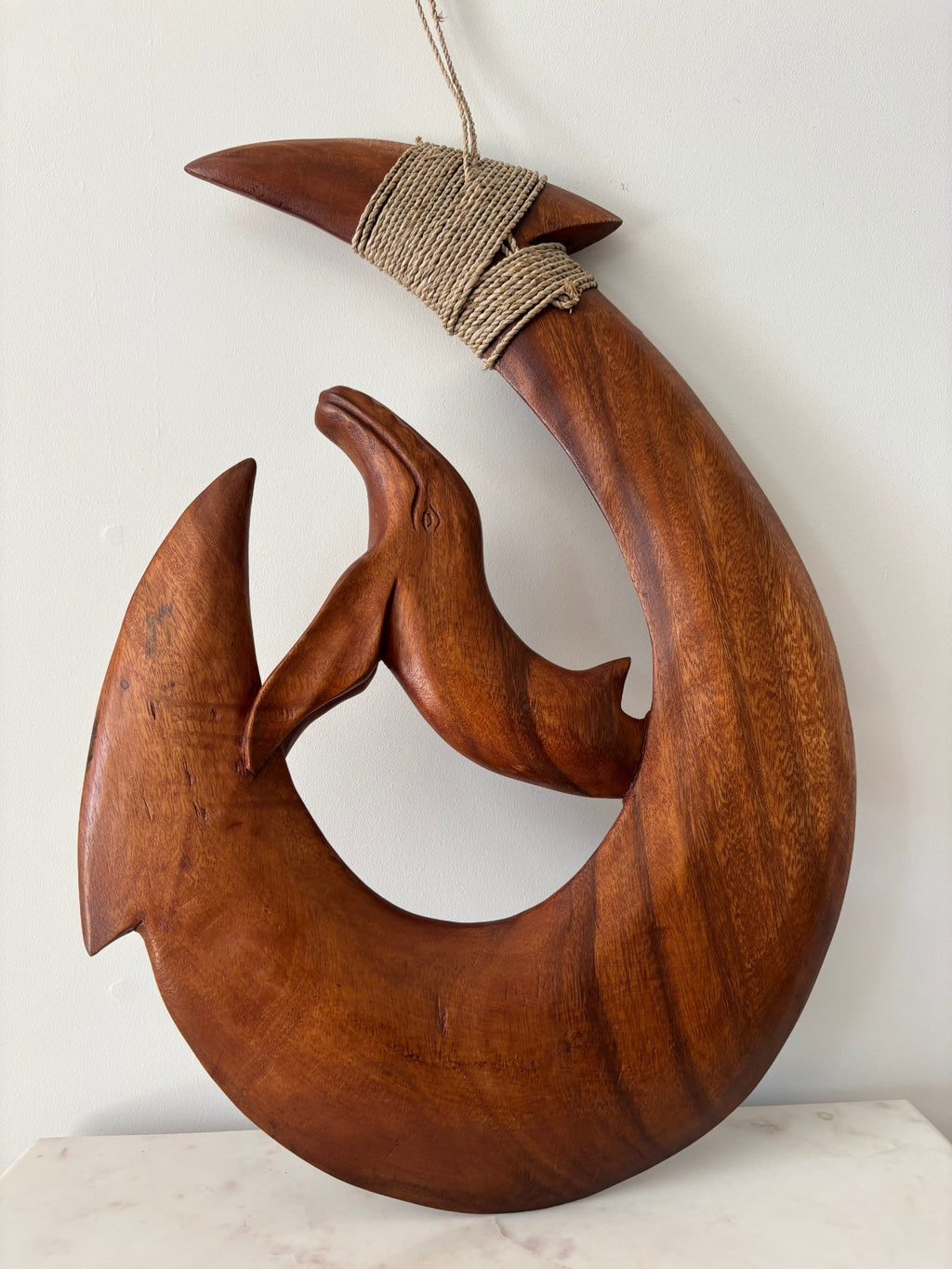 Whale Wood Premium Fish Hook - Brown