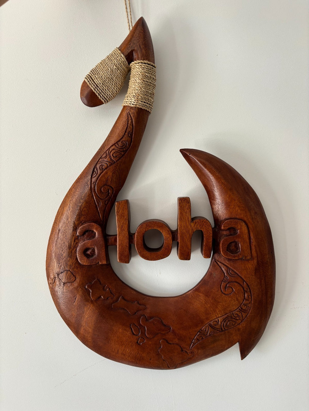 ALOHA Wood Premium Fish Hook - Brown