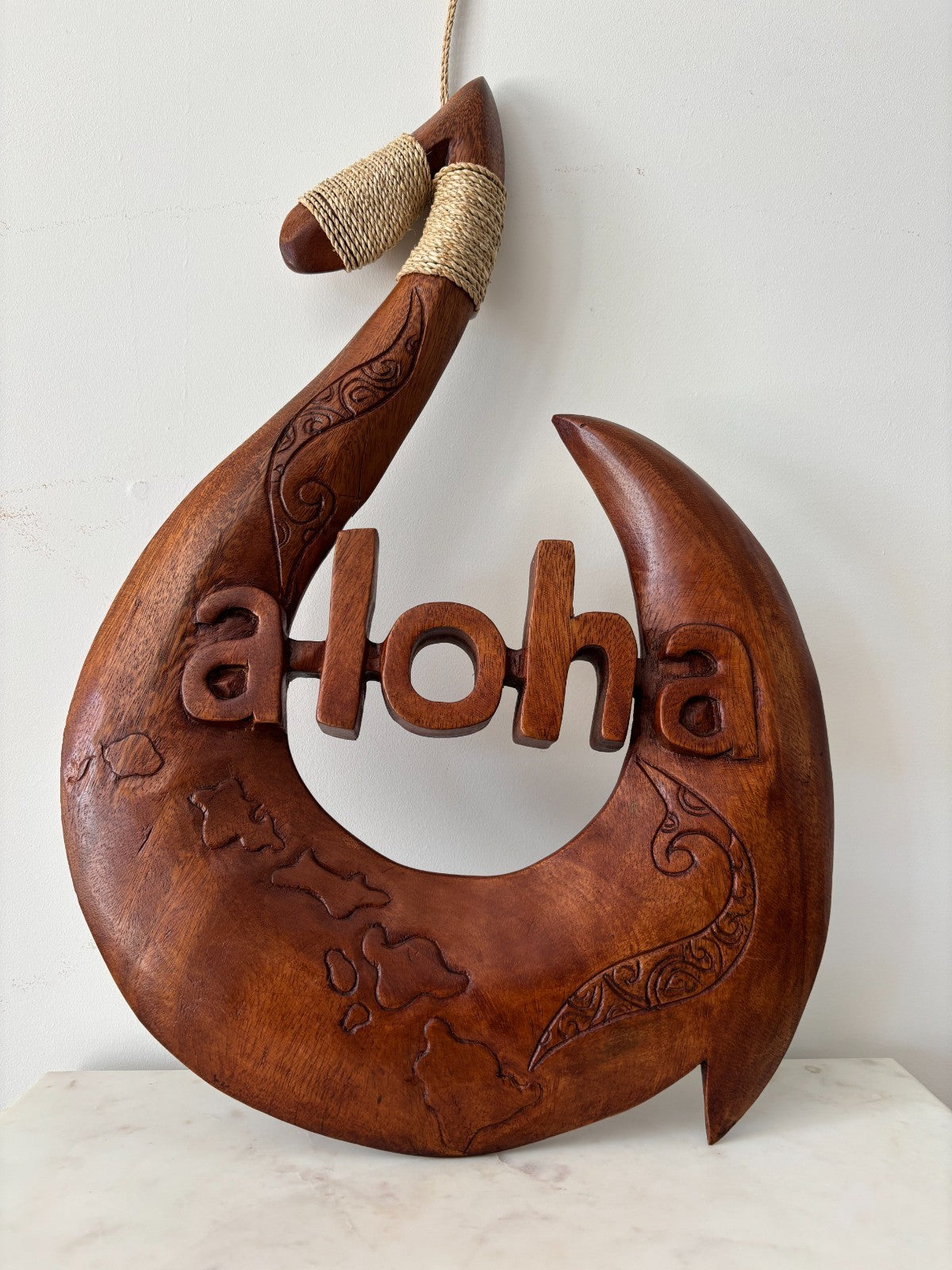 ALOHA Wood Premium Fish Hook - Brown