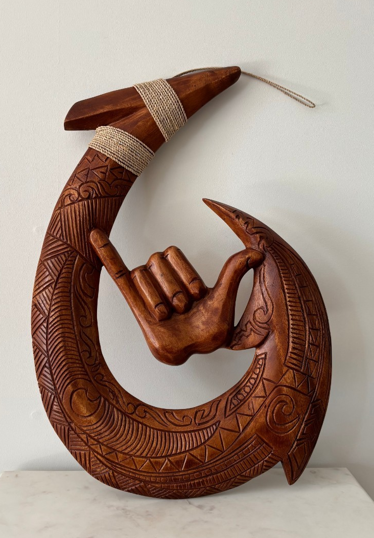 Shaka Wood Premium Fish Hook - Brown
