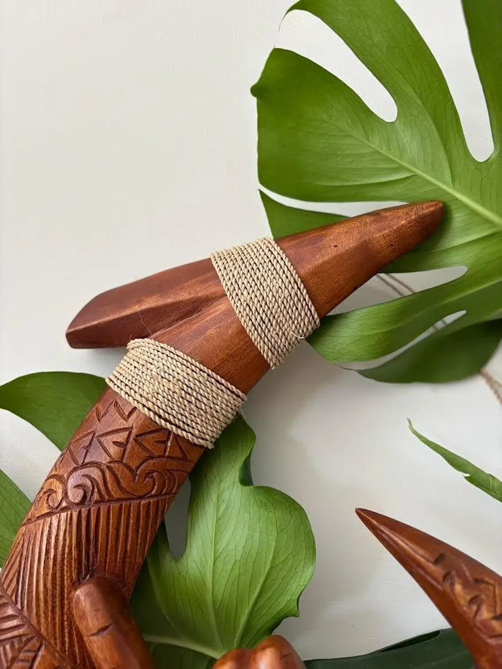 Shaka Wood Premium Fish Hook - Brown