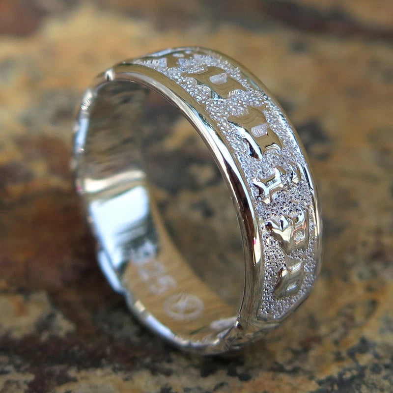 Ku'uipo Sweetheart Embossed Ring - Silver