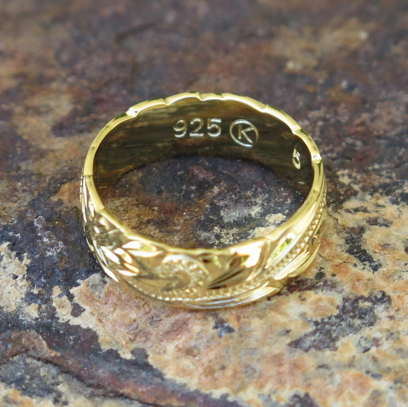 Queen Scrolling Plumeria Ring - Gold
