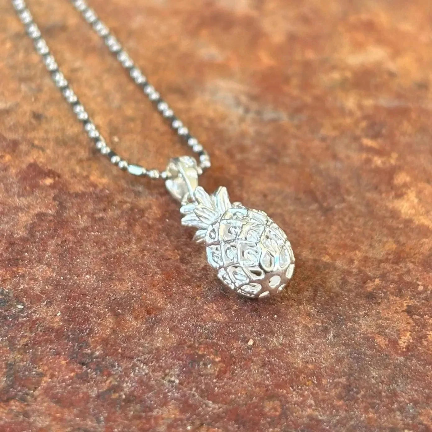Pineapple Pendant - Silver