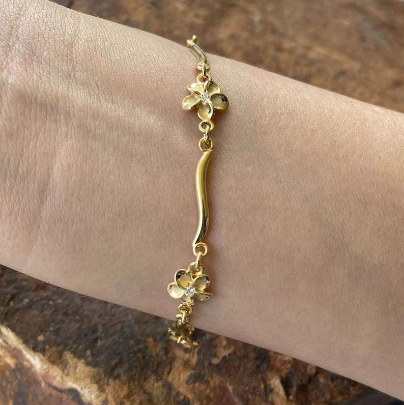 Plumeria Wave Bar Bracelet - Gold